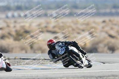 media/Dec-07-2025-CVMA (Sun) [[3e7d2de5dc]]/Race 12- Formula 40 MW and LW/